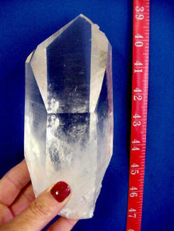 http://www.jimcolemancrystals.com/quartzpoints/qtzptsimages/SP-75.jpg